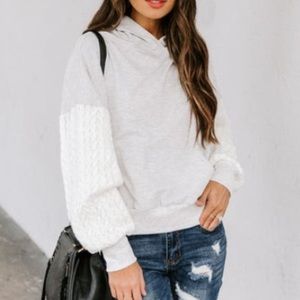 ZACHARY POCKETED CONTRAST CABLE KNIT HOODIE